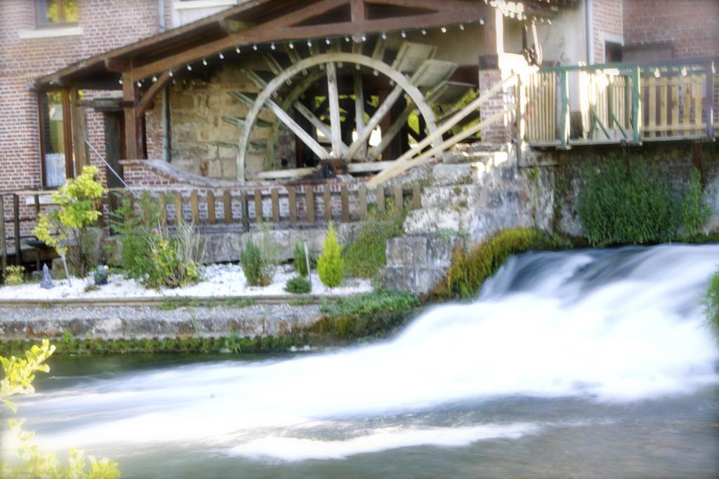 Logis - Hotel & Restaurant Moulin Des Forges Saint-Omer-en-Chaussée Eksteriør bilde