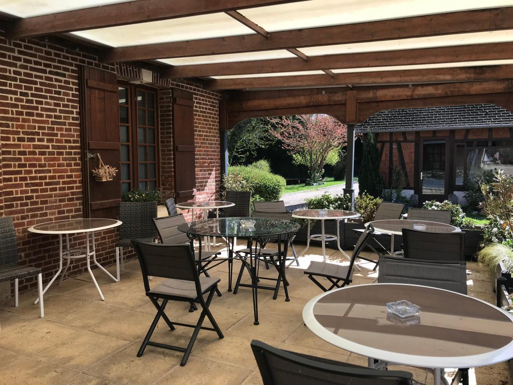 Logis - Hotel & Restaurant Moulin Des Forges Saint-Omer-en-Chaussée Eksteriør bilde